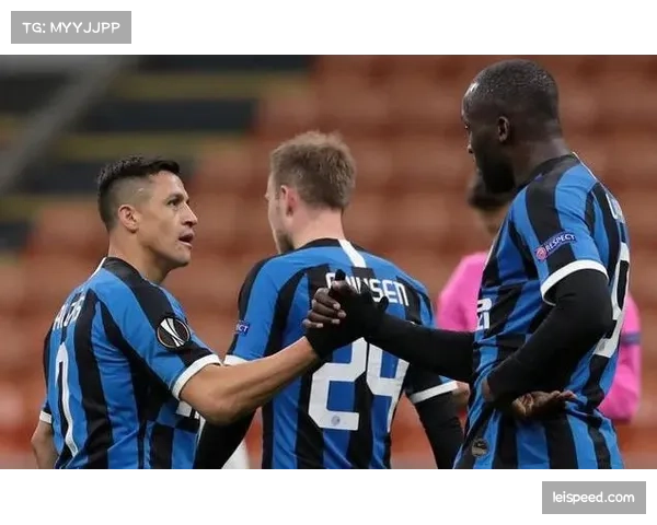 塞维利亚更衣室氛围紧张，连续失利加剧内部矛盾